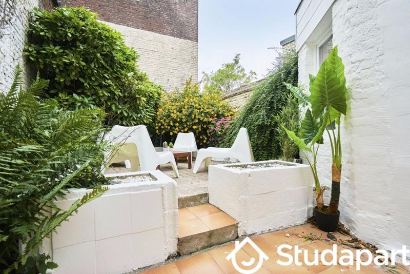 Chambre - 13 m² - 1 pièce