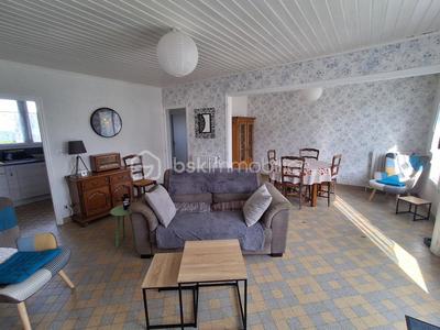 Maison de ville - 80 m² - 4 pièces