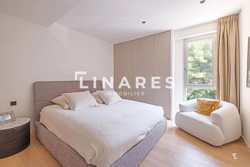 Appartement - 121 m² - 4 pièces