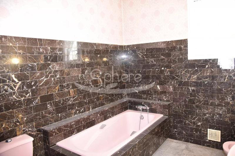 Villa - 161 m² - 7 pièces