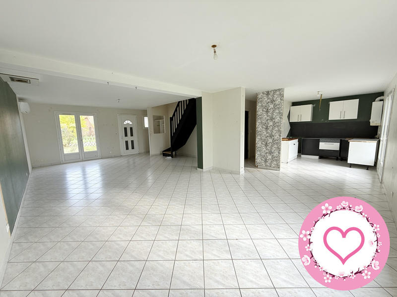 Maison - 110 m² - 5 pièces