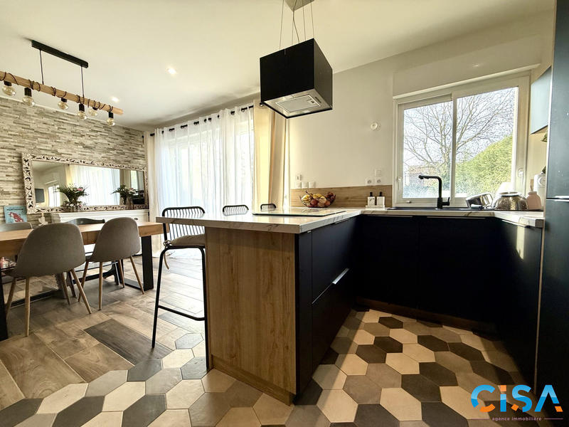 Maison - 125 m² - 6 pièces