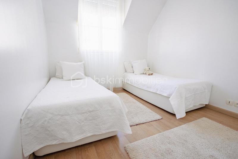 Maison - 86 m² - 4 pièces