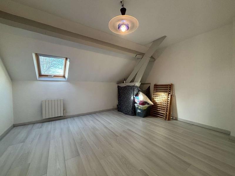 Maison - 263 m² - 8 pièces