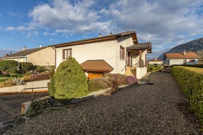 Maison - 173 m² - 6 pièces