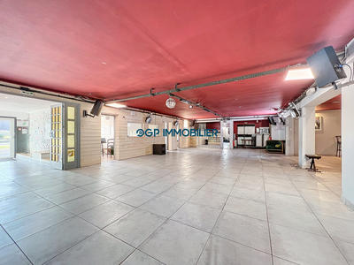 Local d'activités - 500 m²