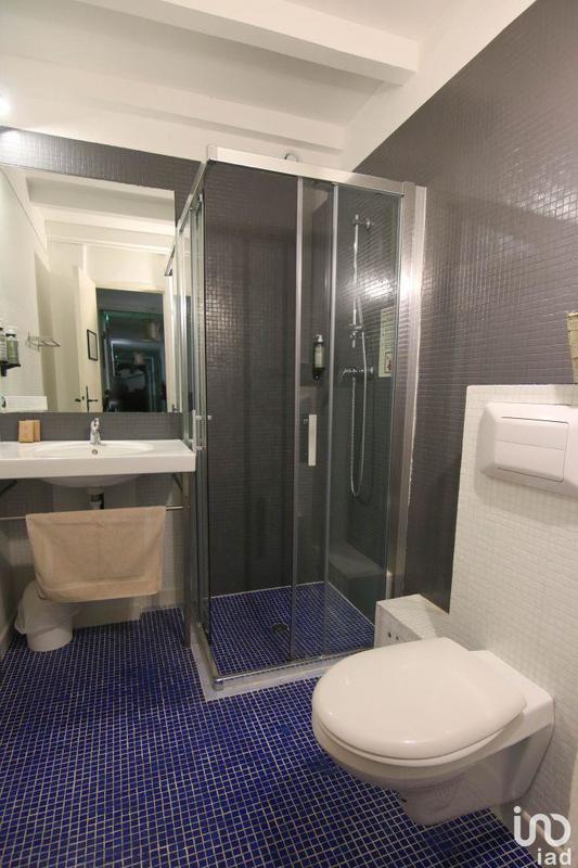 Local commercial - 675 m²