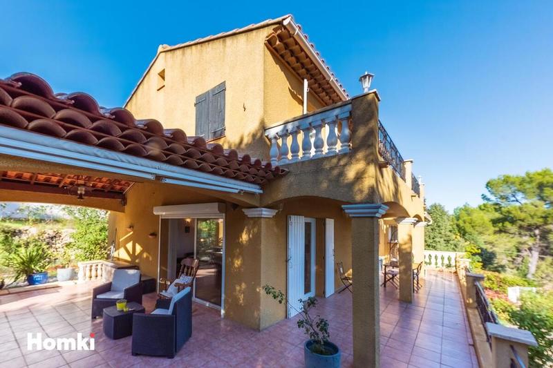 Villa - 185 m² - 5 pièces
