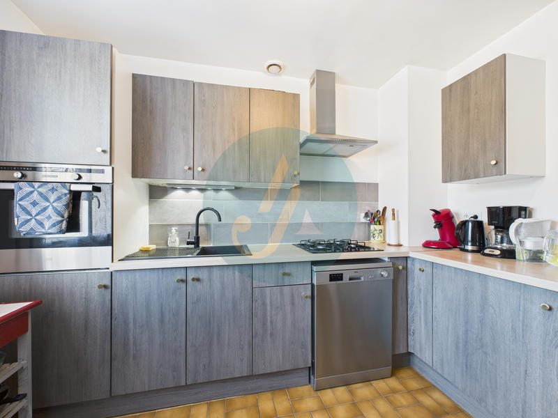 Maison - 76 m² - 3 pièces