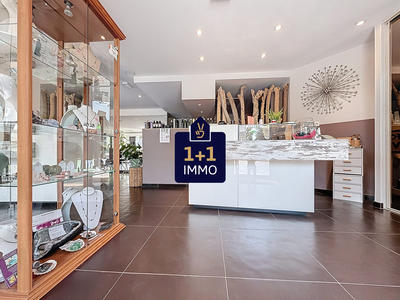 Local commercial - 108 m² - 5 pièces