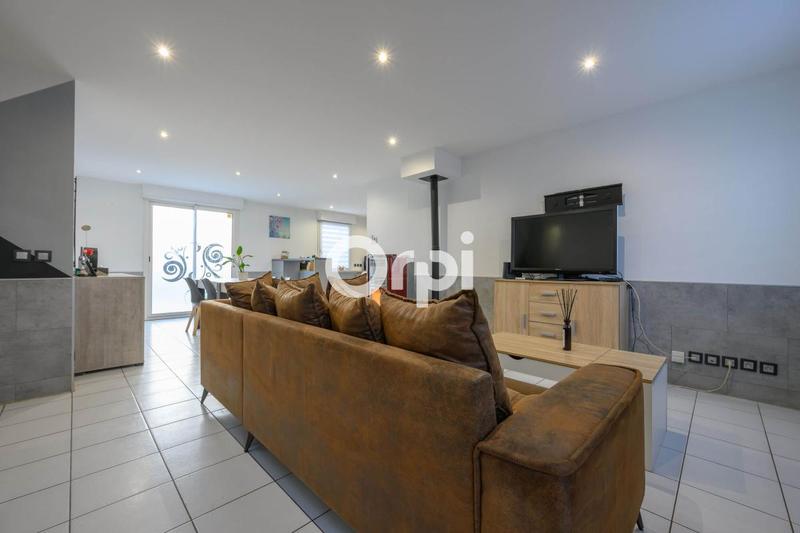 Maison - 94 m² - 5 pièces