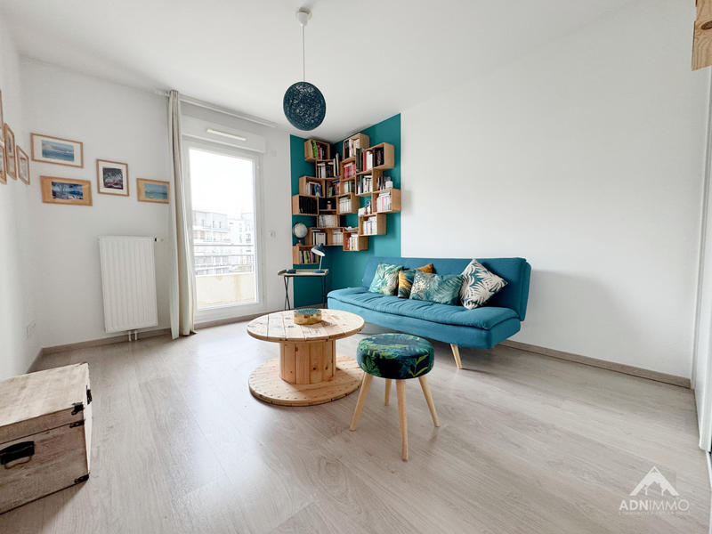 Appartement - 77 m² - 3 pièces