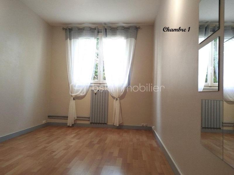Appartement - 92 m² - 5 pièces