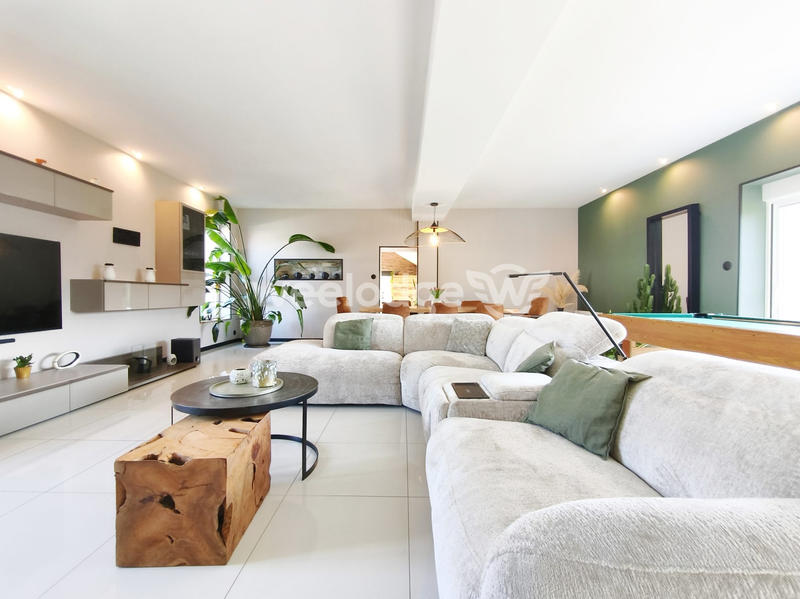 Maison ancienne - 190 m² - 6 pièces