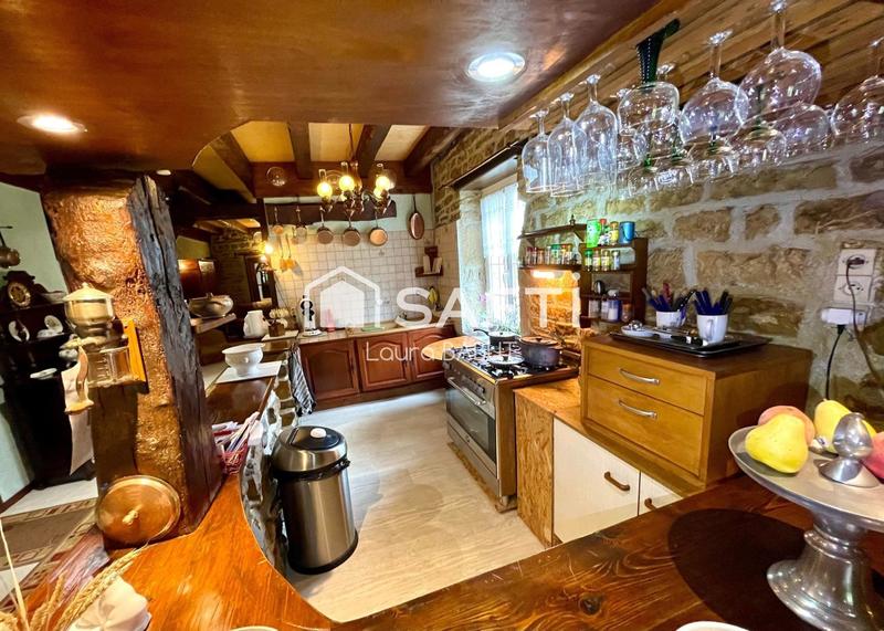 Maison - 170 m² - 5 pièces