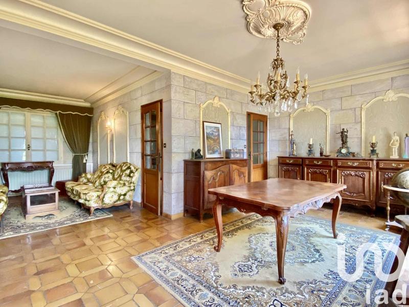 Maison - 175 m² - 7 pièces