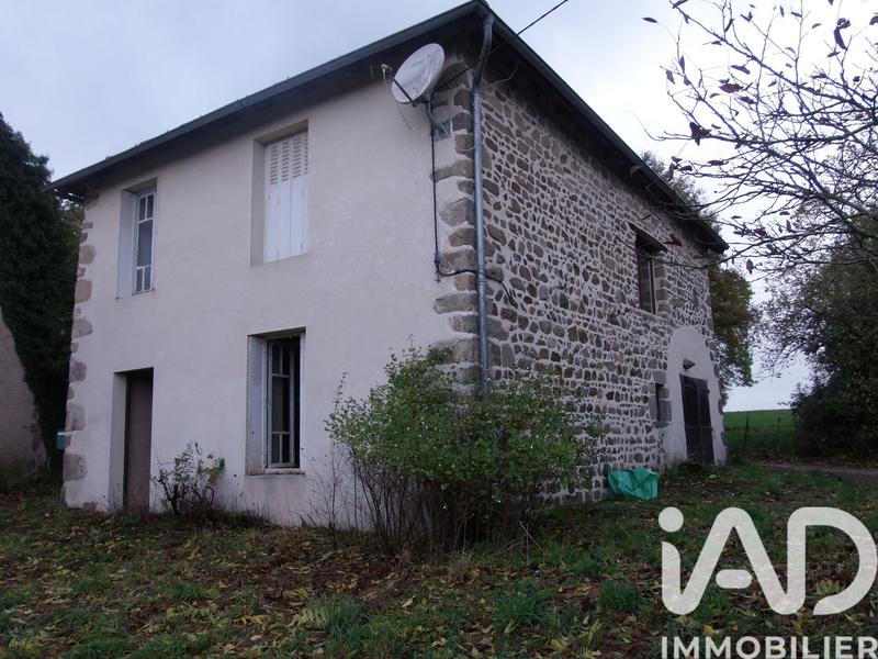 Maison de village - 80 m² - 5 pièces