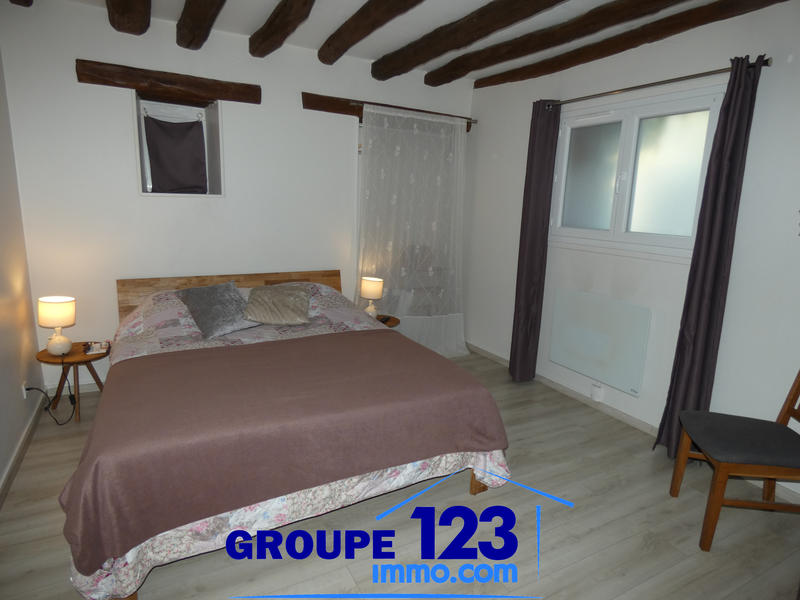 Maison - 369 m² - 9 pièces