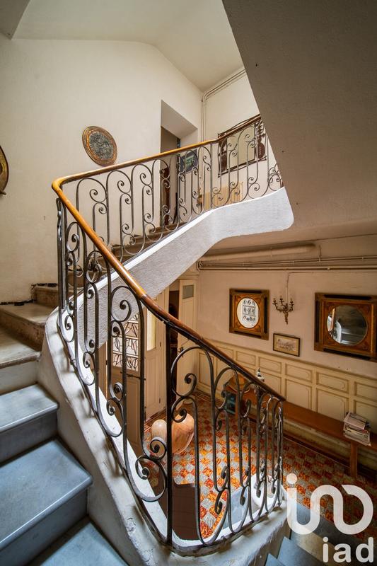 Maison de village - 360 m² - 10 pièces