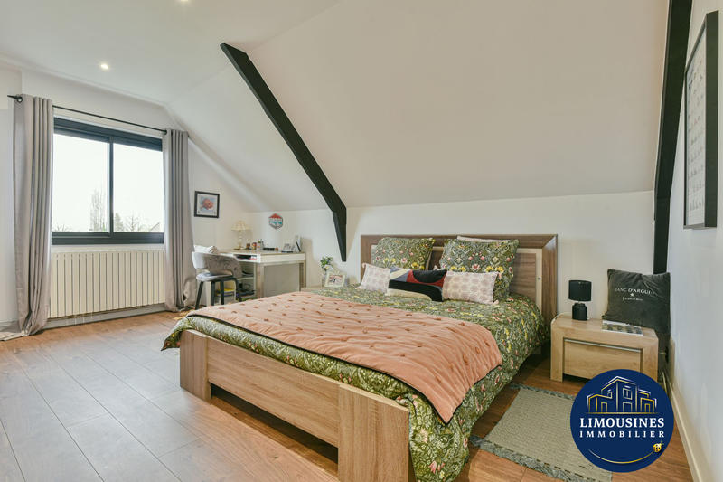 Villa - 322 m² - 11 pièces