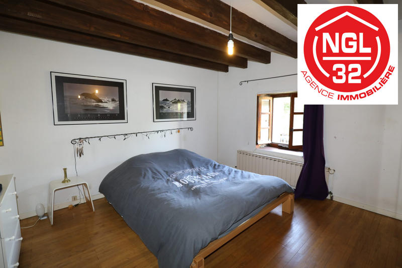 Maison - 93 m² - 5 pièces