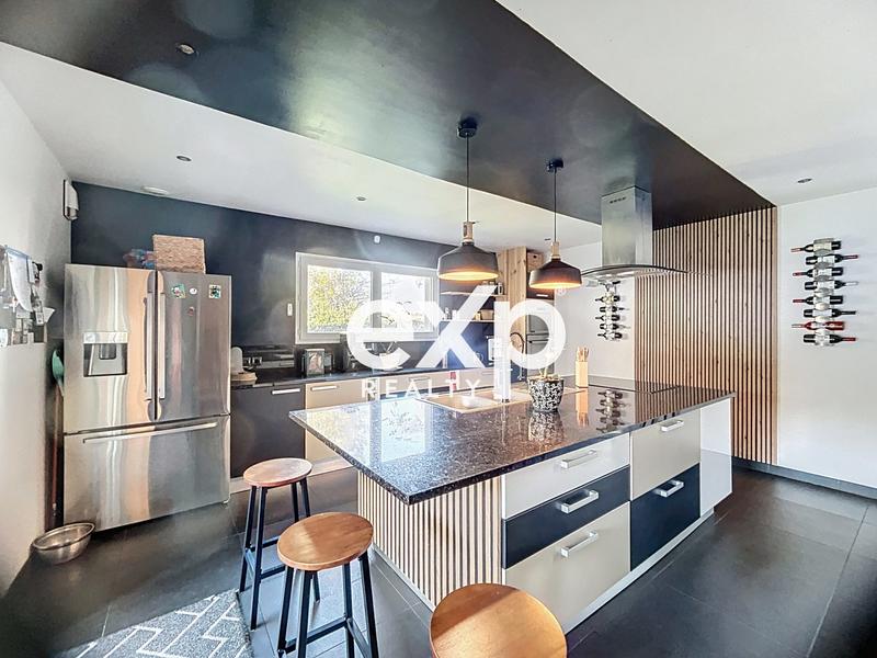 Villa - 152 m² - 6 pièces