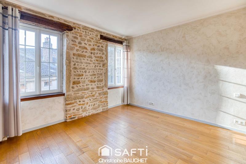 Appartement - 99 m² - 4 pièces