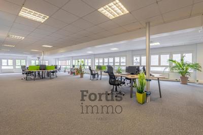 Bureau - 547 m² - 8 pièces
