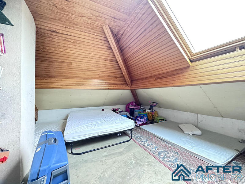 Maison - 175 m² - 6 pièces