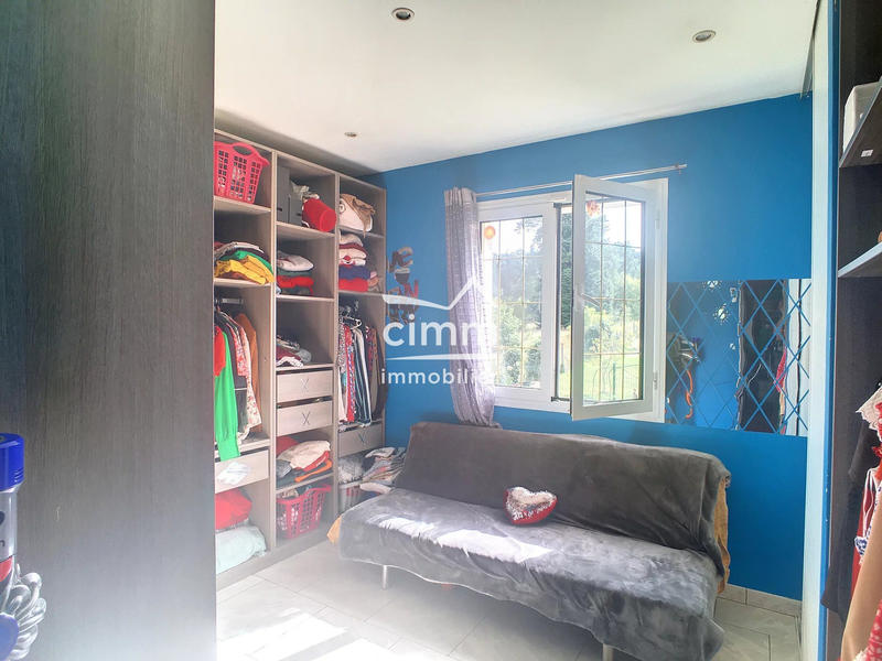 Maison - 194 m² - 6 pièces