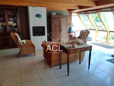 Maison - 130 m² - 7 pièces