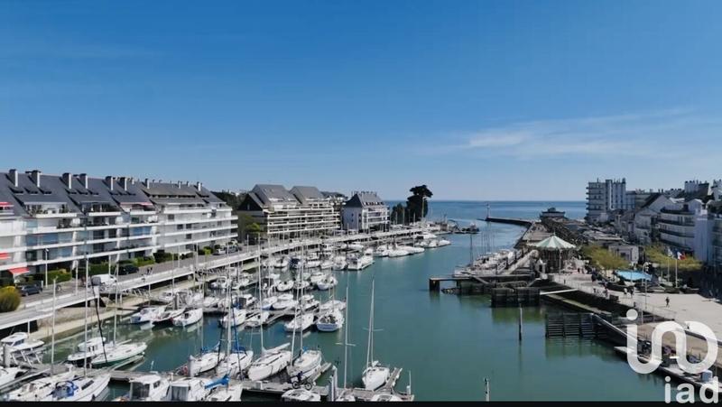 Appartement - 197 m² - 8 pièces