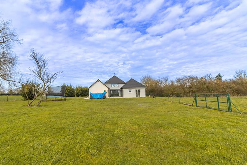 Maison - 162 m² - 7 pièces