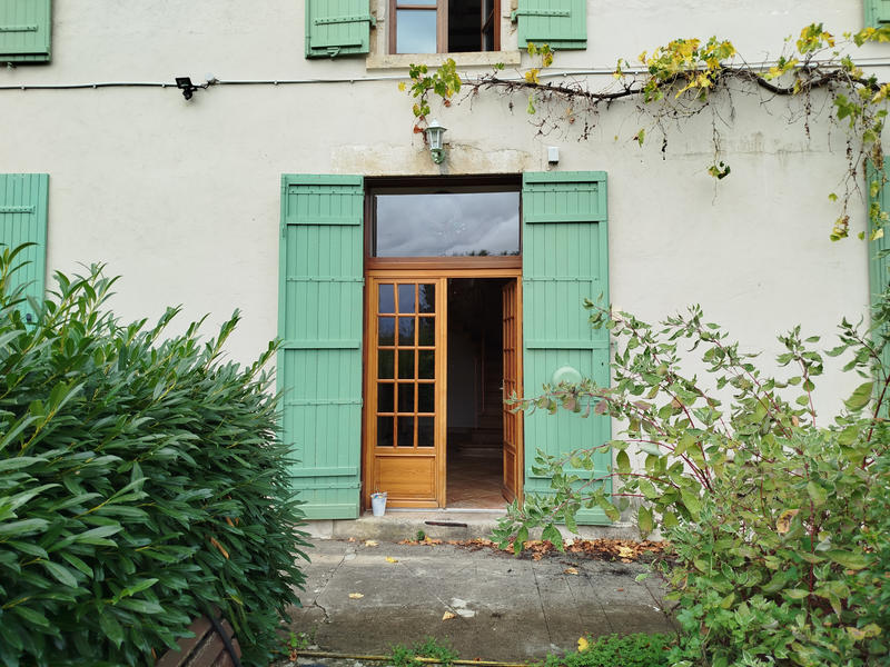 Maison - 234 m² - 7 pièces