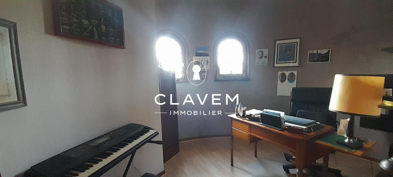 Maison traditionnelle - 144 m² - 5 pièces