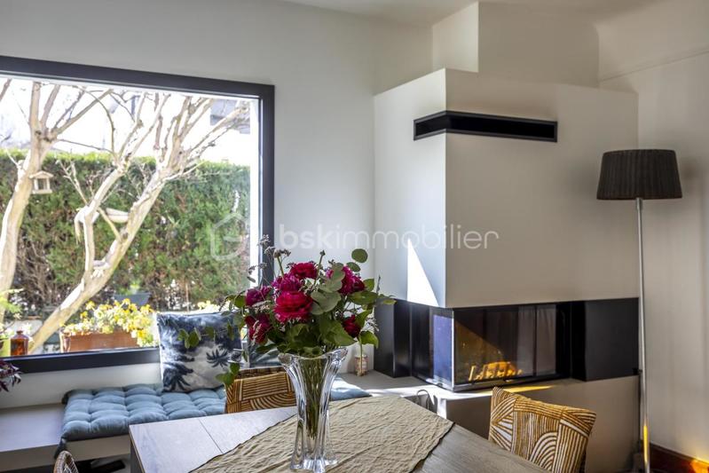 Maison - 183 m² - 5 pièces