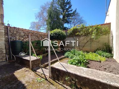 Maison - 96 m² - 5 pièces