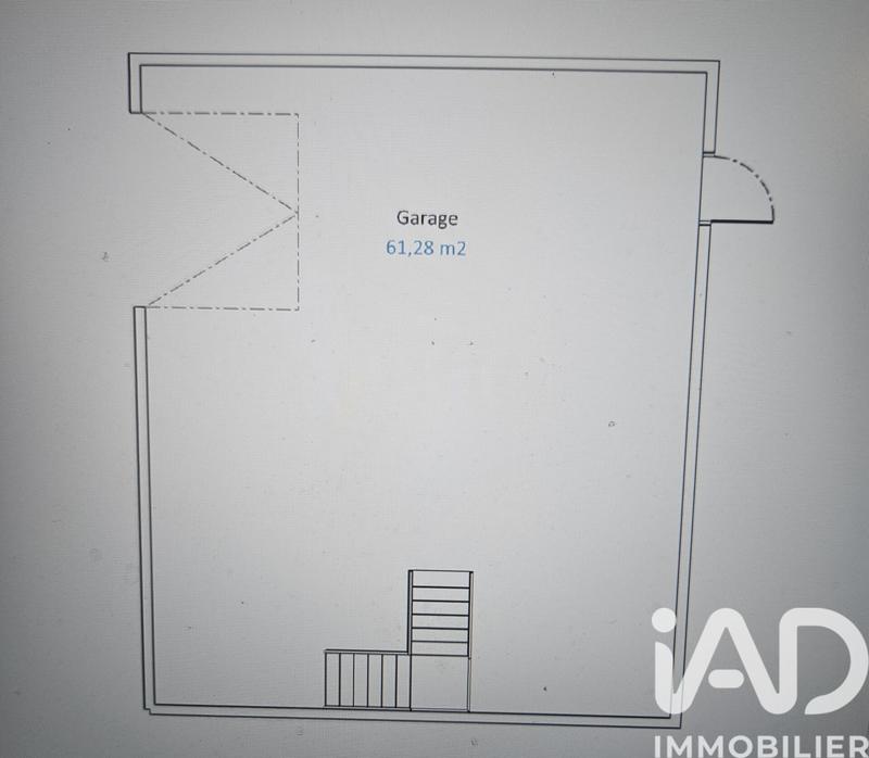 Maison - 104 m² - 4 pièces