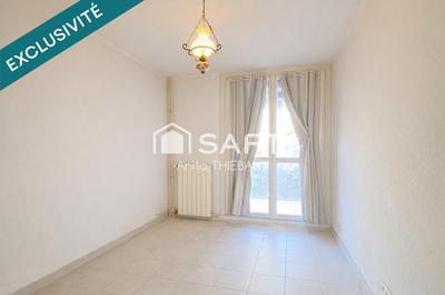 Appartement - 75 m² - 3 pièces