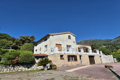 Villa - 158 m² - 5 pièces
