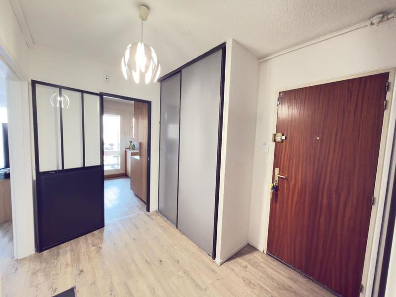 Appartement - 75 m² - 3 pièces