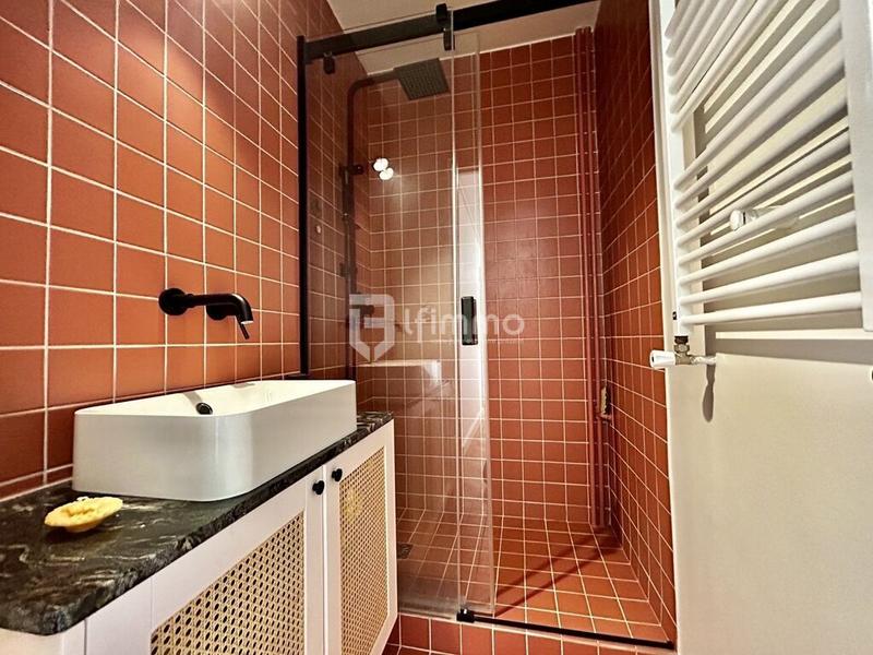 Appartement - 96 m² - 5 pièces