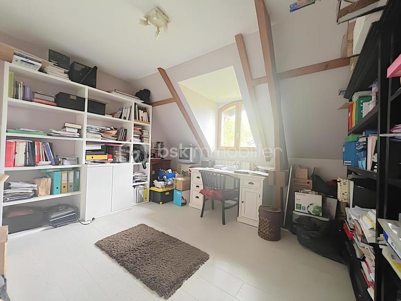 Demeure - 250 m² - 7 pièces