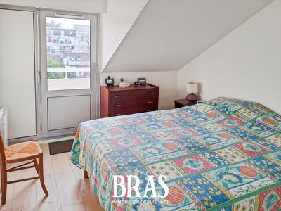 Appartement - 134 m² - 6 pièces