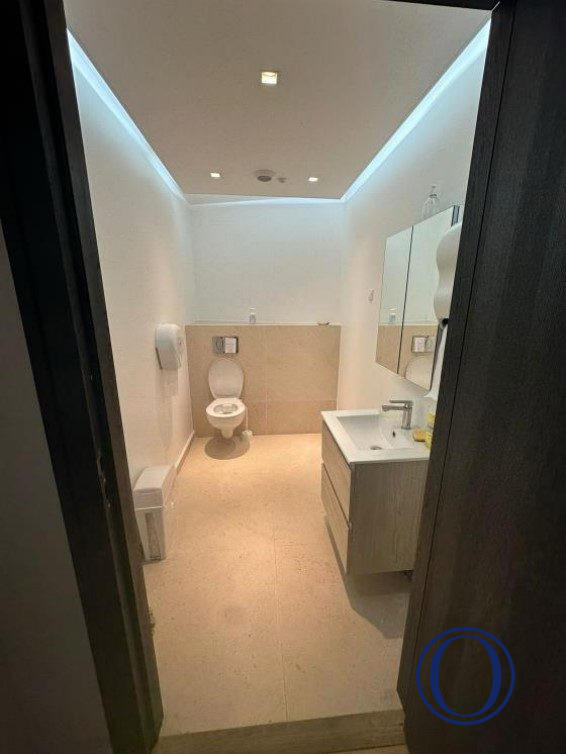 Local commercial - 335 m²