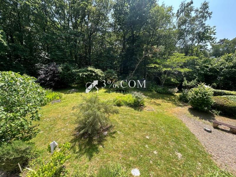 Maison - 205 m² - 8 pièces