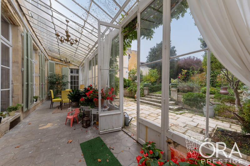 Maison ancienne - 430 m² - 17 pièces