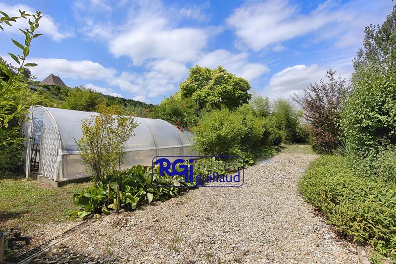 Immeuble mixte - 6 pièces