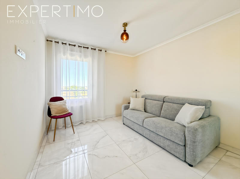 Appartement - 75 m² - 3 pièces