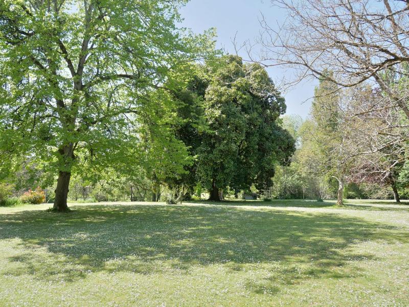 Appartement - 415 m² - 12 pièces